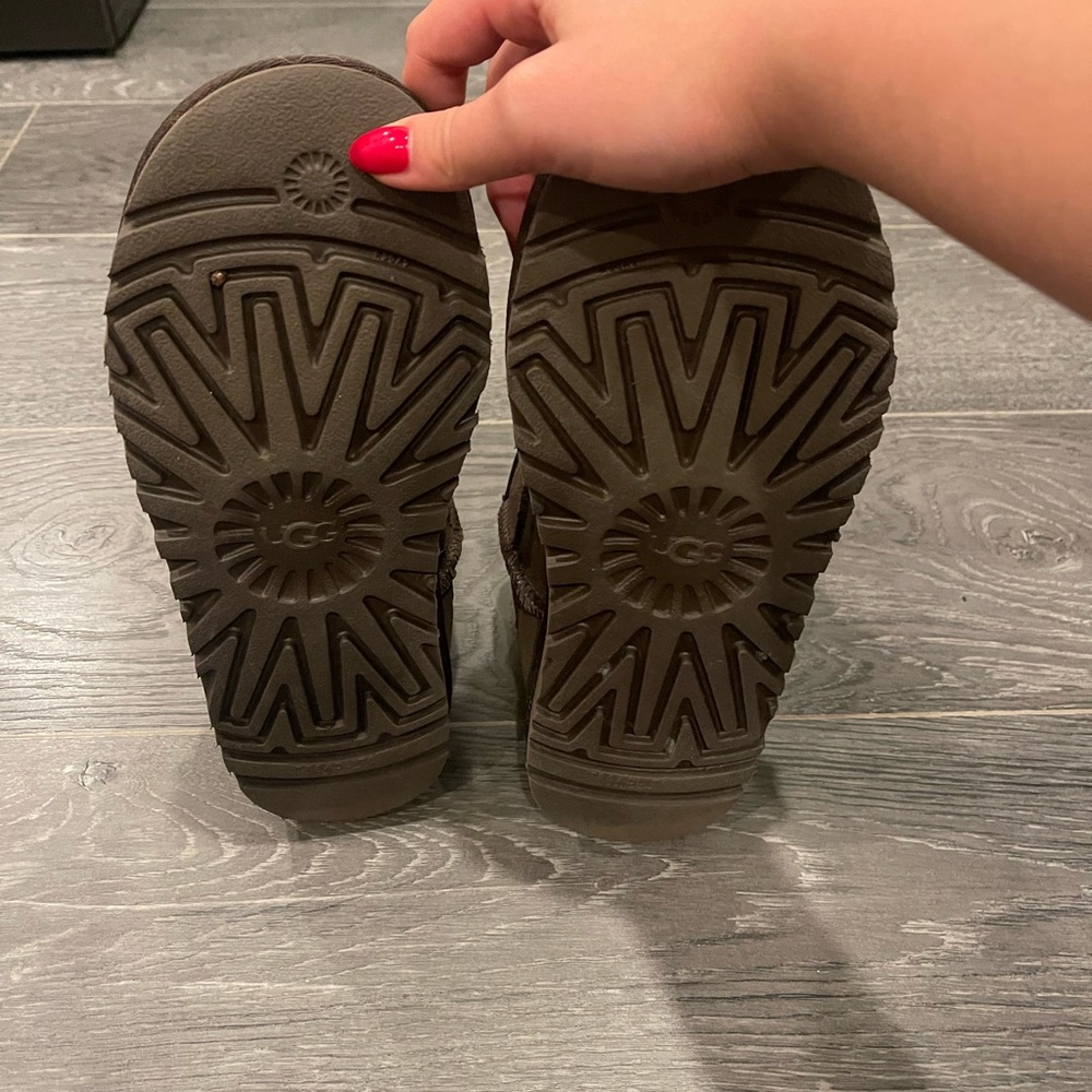Dark brown ugg ultra mini